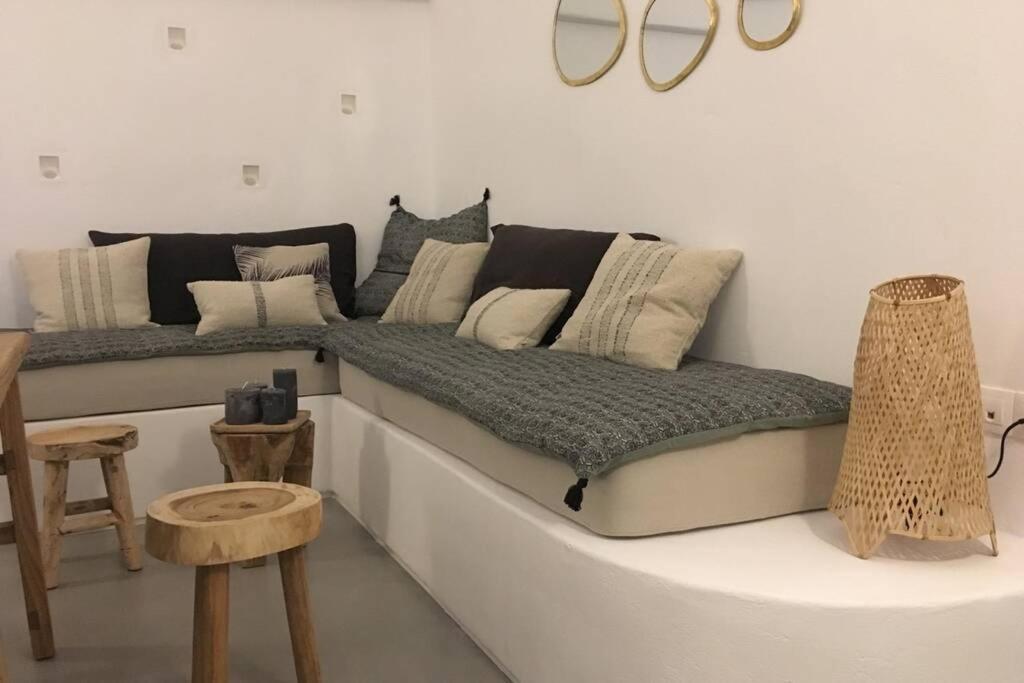 Pýrgos Santorini Folia Cave House With Jacuzziヴィラ エクステリア 写真